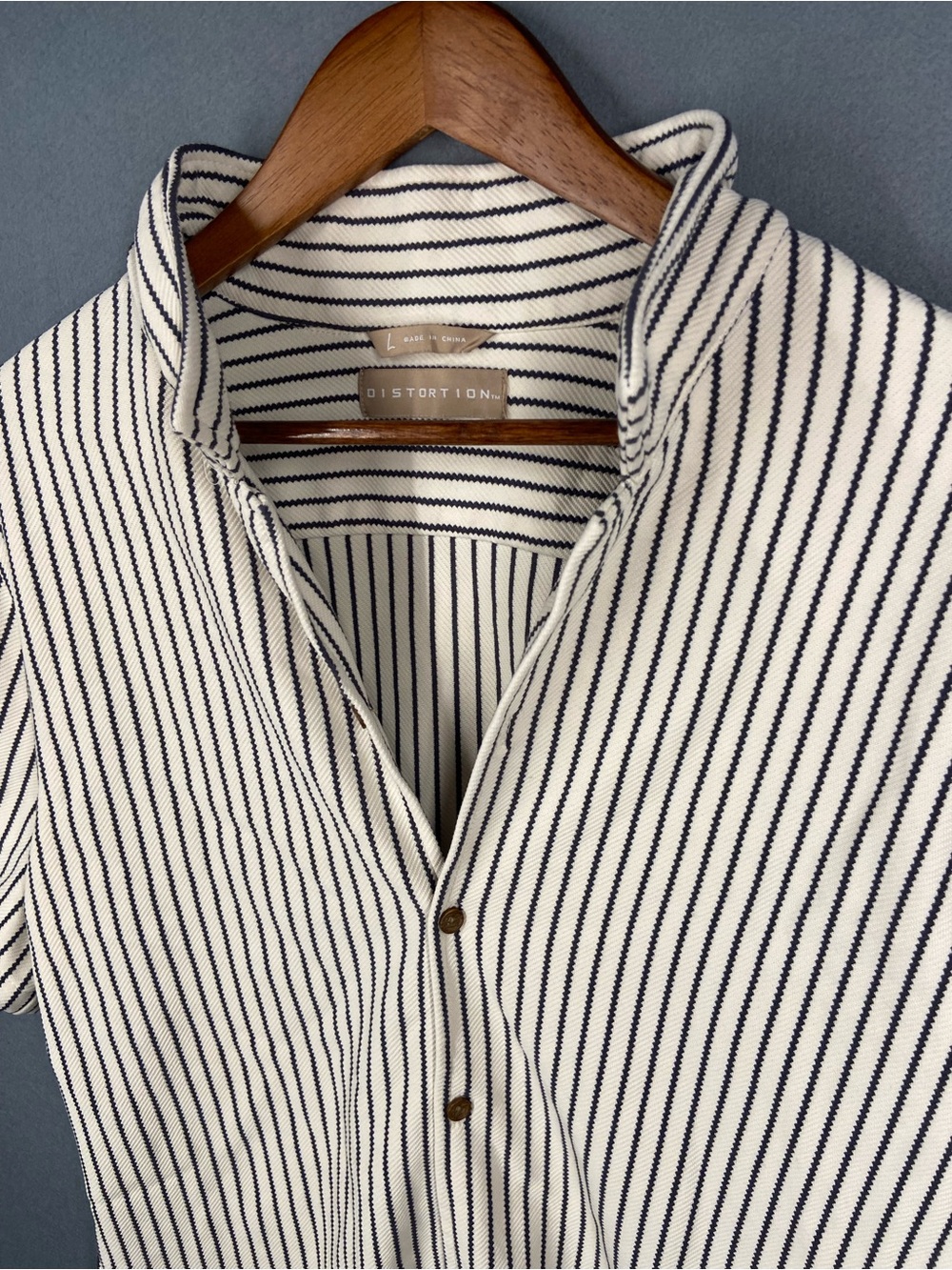 Distortion Men's Striped White/Cream and Black Button-Down Shirt
